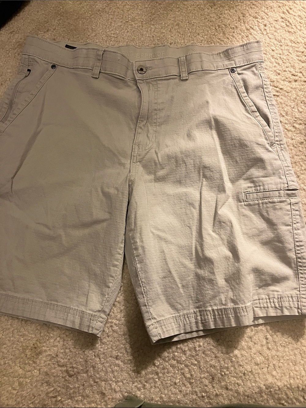 Men's Tan Cargo Shorts — Classic Utility Style